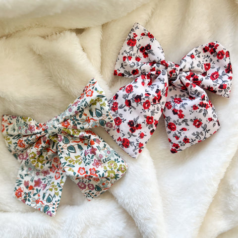 Artsy girl hair bows